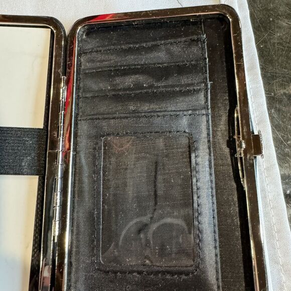 MLB San Francisco Giants Shell Wrist Wallet ID Holder - Picture 4 of 6